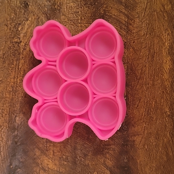 Fidgets - Picture 4 of 5